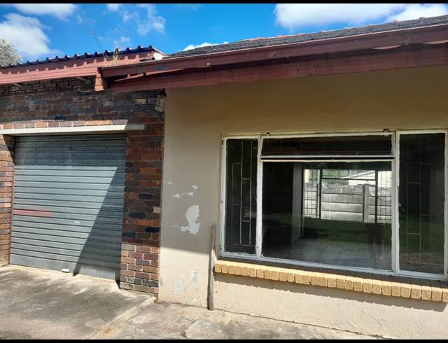 6 BEDROOM HOUSE FOR SALE IN BO-DORP